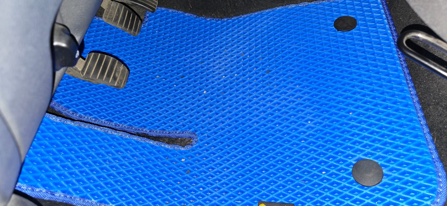 Customer photo review of Auto Fußmatten nach Maß - Komplettset