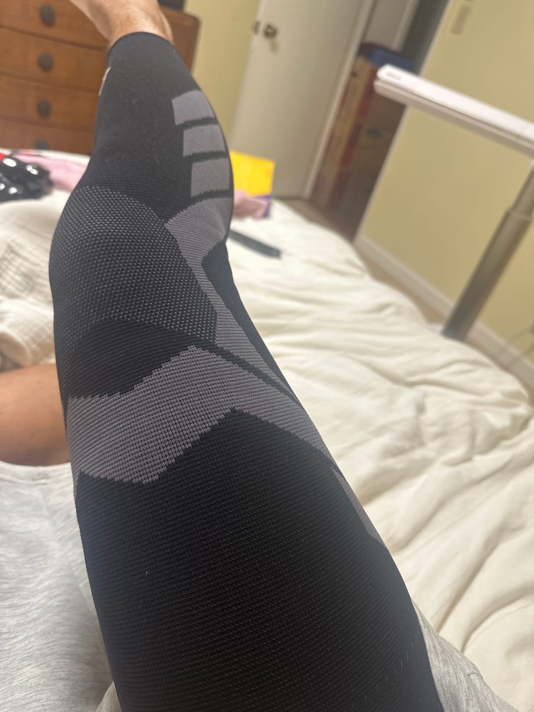 Customer photo review of Compression Sleeves V2 for Knees and Legs