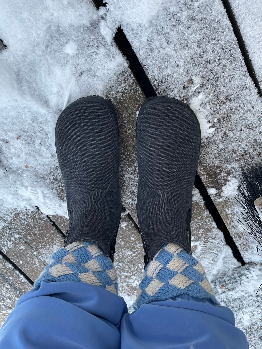 Customer photo review of Vaistoa Kajo | Barefoot Chelsea Boots