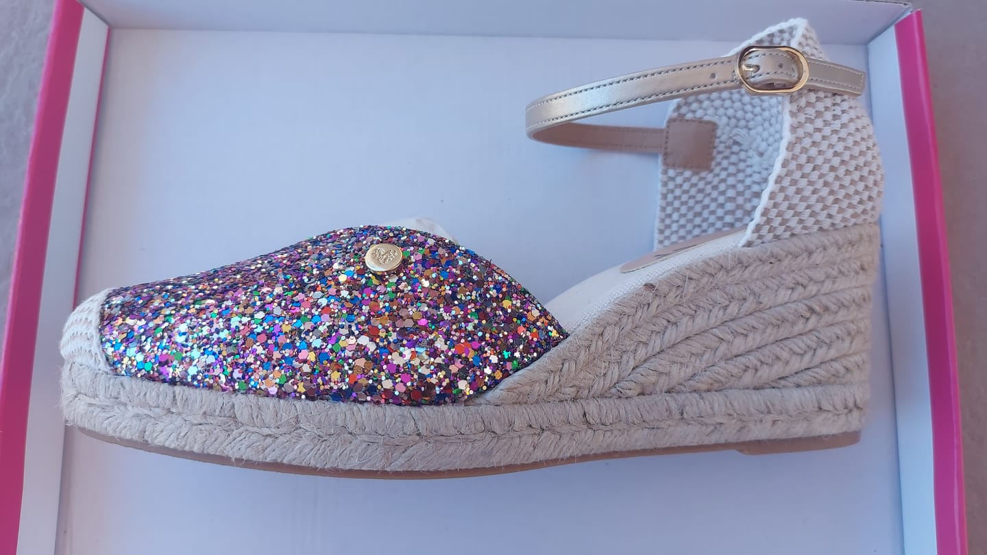 Customer photo review of MYSTERY 📦 BOX SCARPA DONNA [20€]