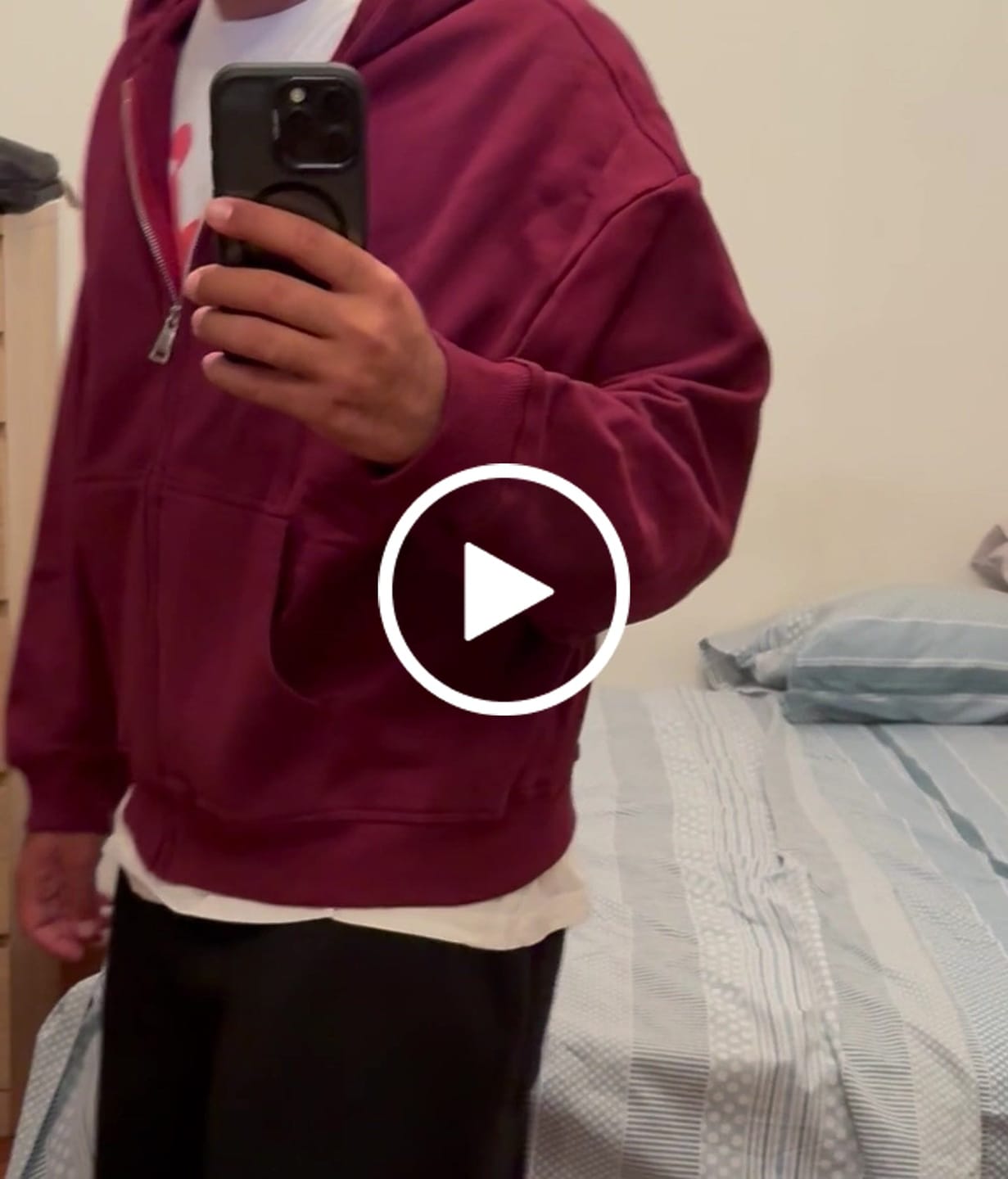 Customer video review of Zip Hoodie Premium Blanks 330GSM Merlot