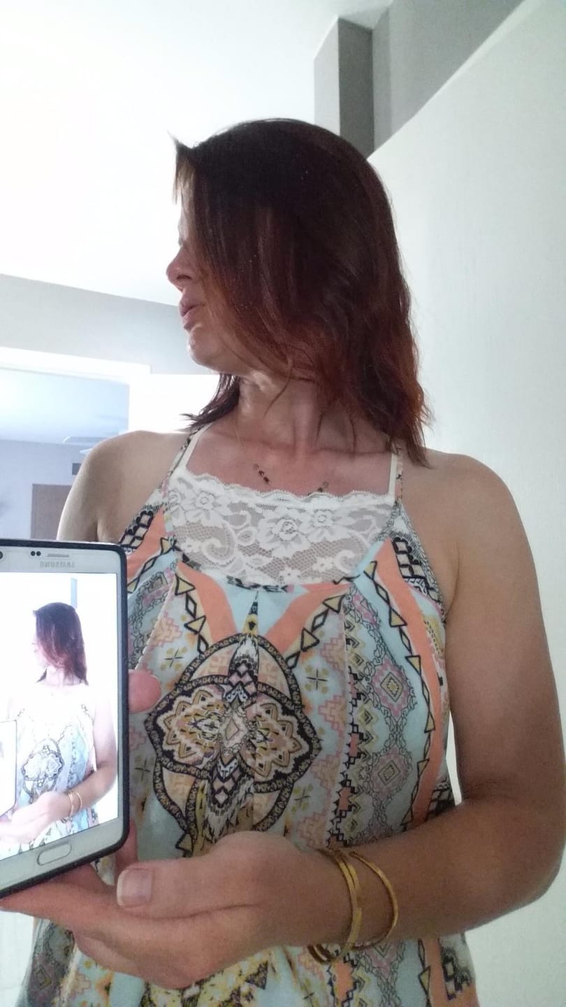 Customer photo review of Nutri Glow Organic Henna Powder