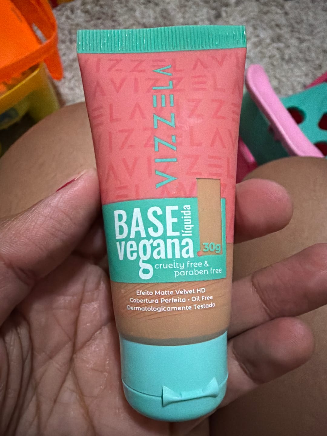 Customer photo review of Base Líquida Matte - Vizzela