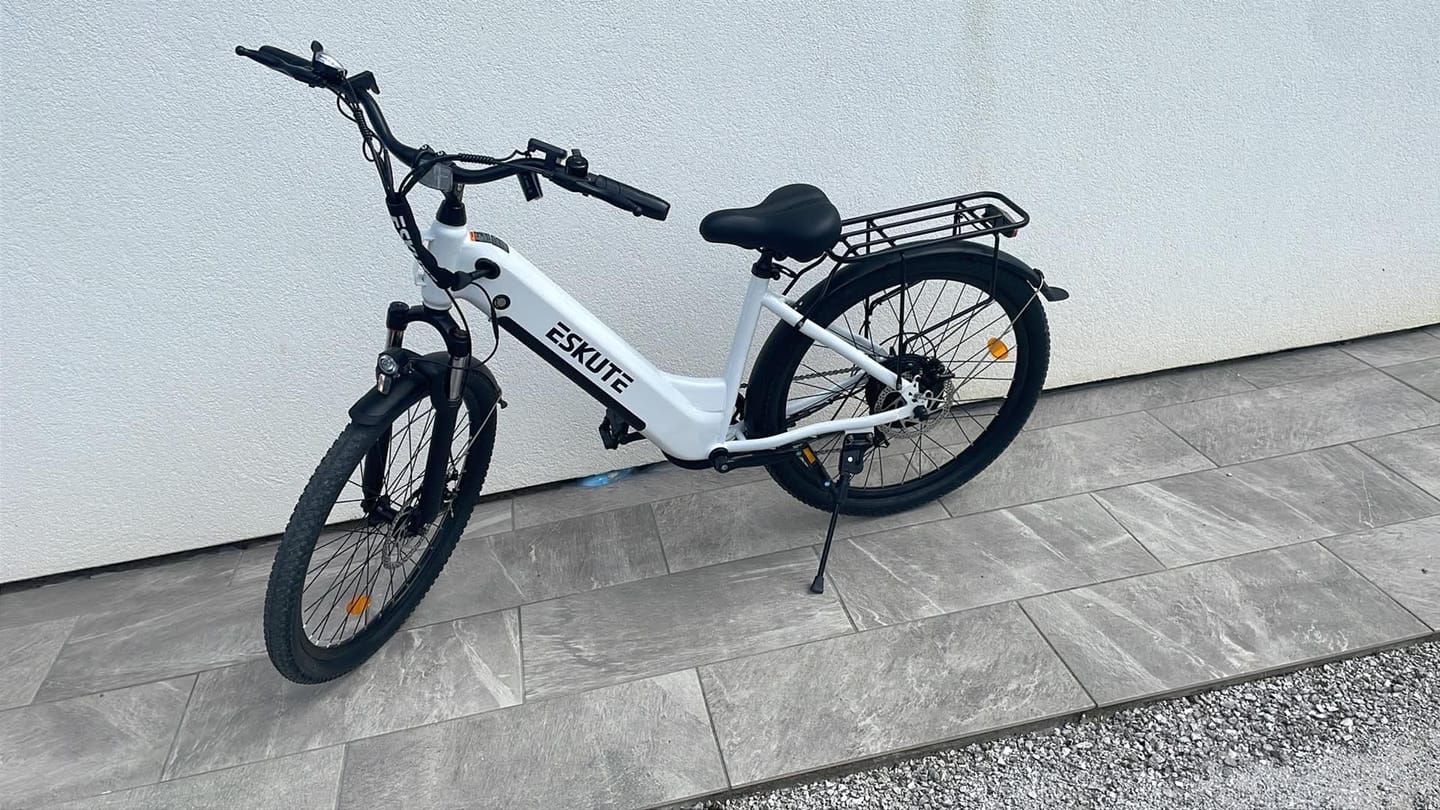 Customer photo review of Eskute C202 City E-Bike