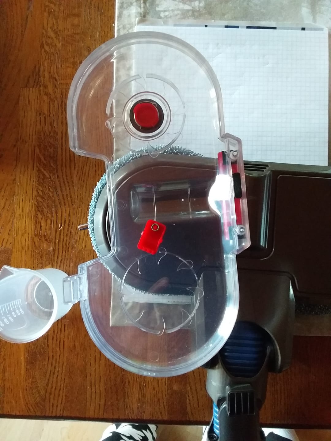 Customer photo review of Elektrischer Wischaufsatz passend für Dyson (inkl. 6 Wischpads)