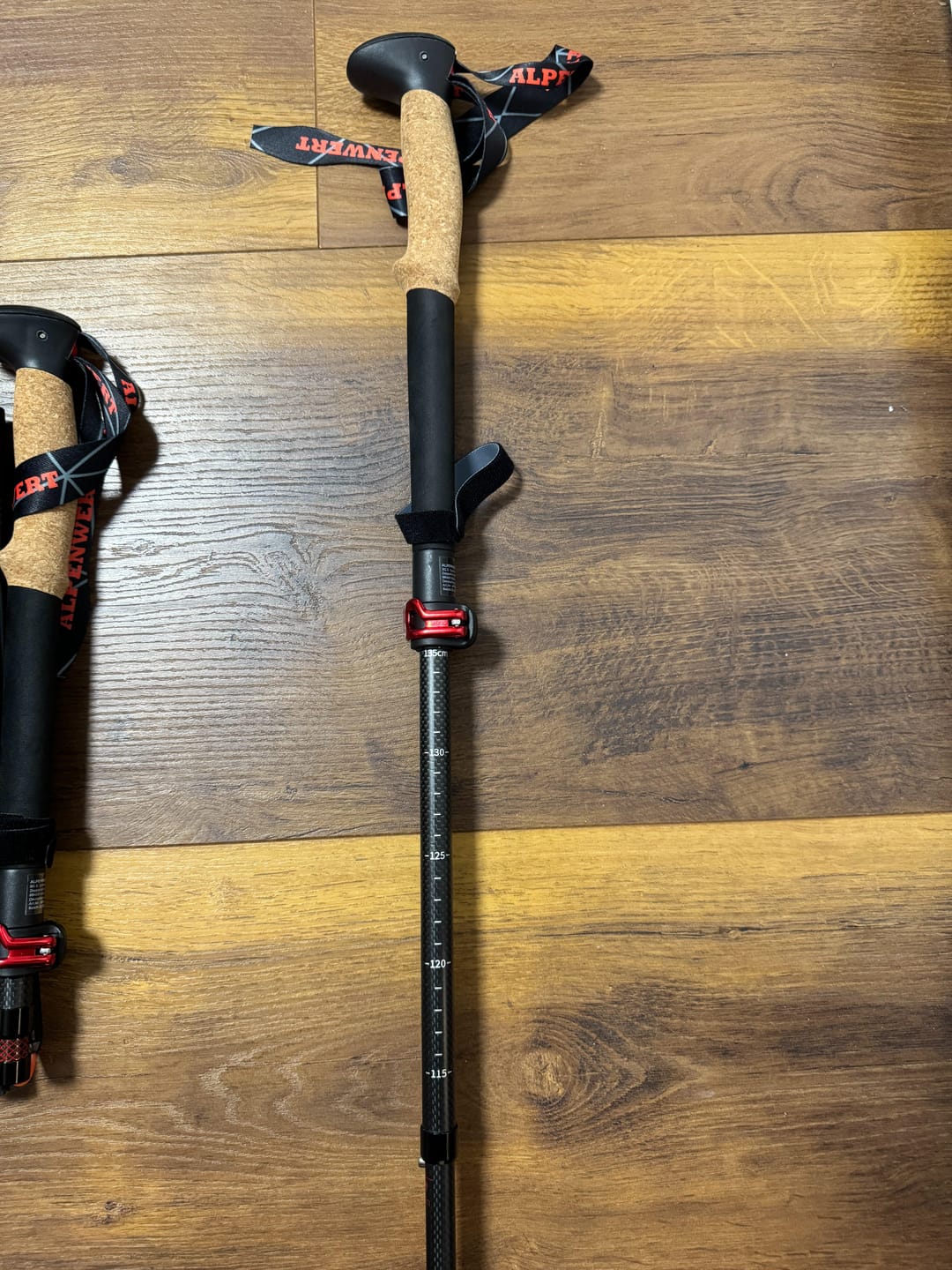 Customer photo review of Wanderstöcke Rugova Pro 3 faltbar & höhenverstellbar – Leicht & stabil