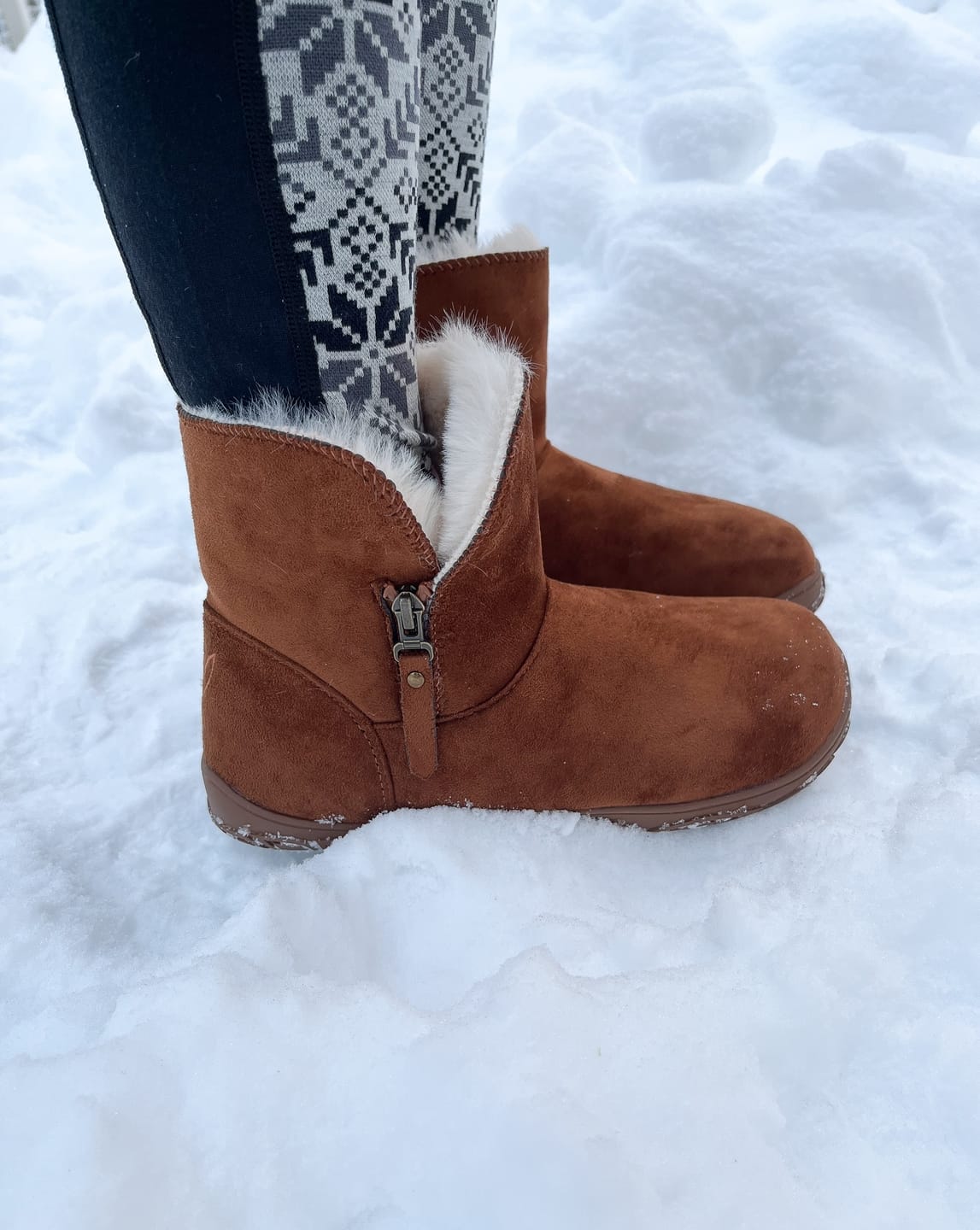 Customer photo review of Vaistoa Huurre | Winter Barefoot Ankle Boots