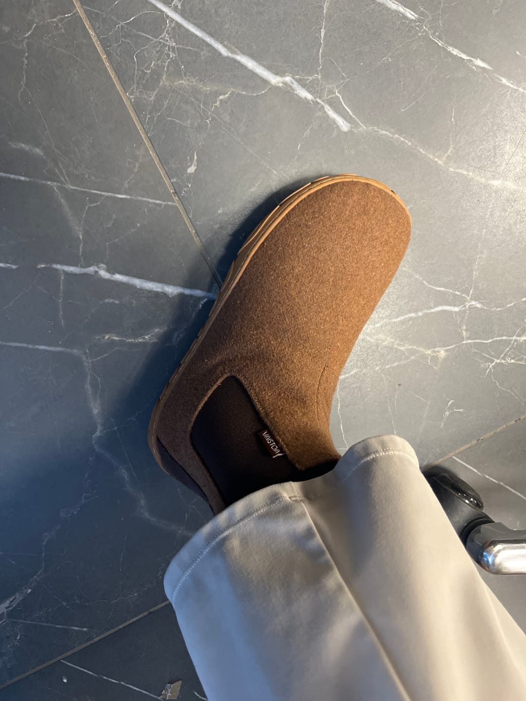 Customer photo review of Vaistoa Sulo | Winter Barefoot Chelsea Boots