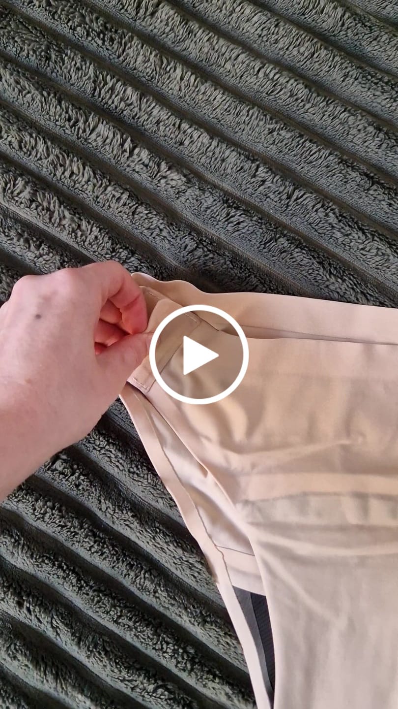 Customer video review of Ivy vanille - seamless Periodenslip mit Verschluss