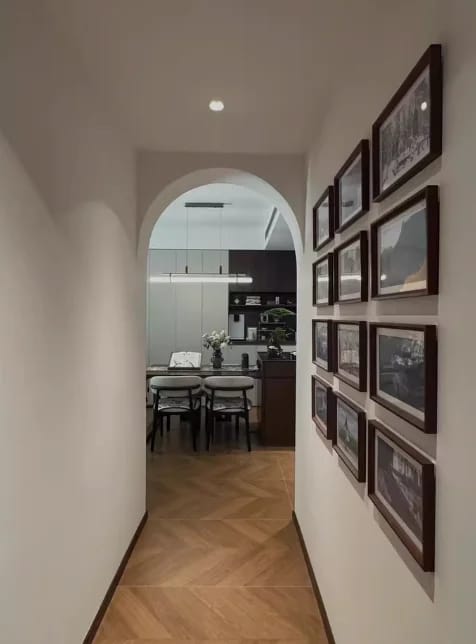 Customer photo review of Long Tube Dining Pendant