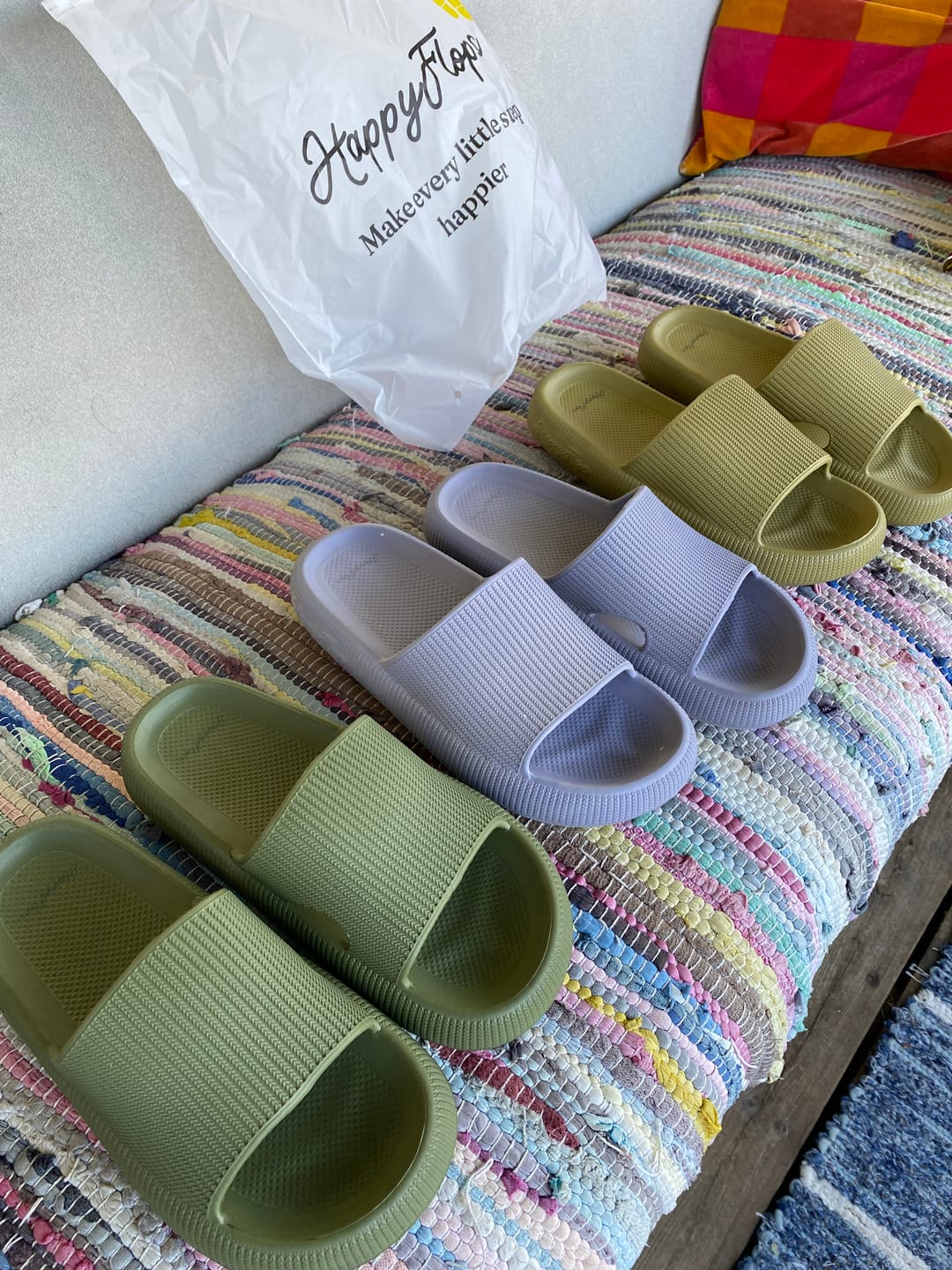 Customer photo review of HappyFlops Nordics