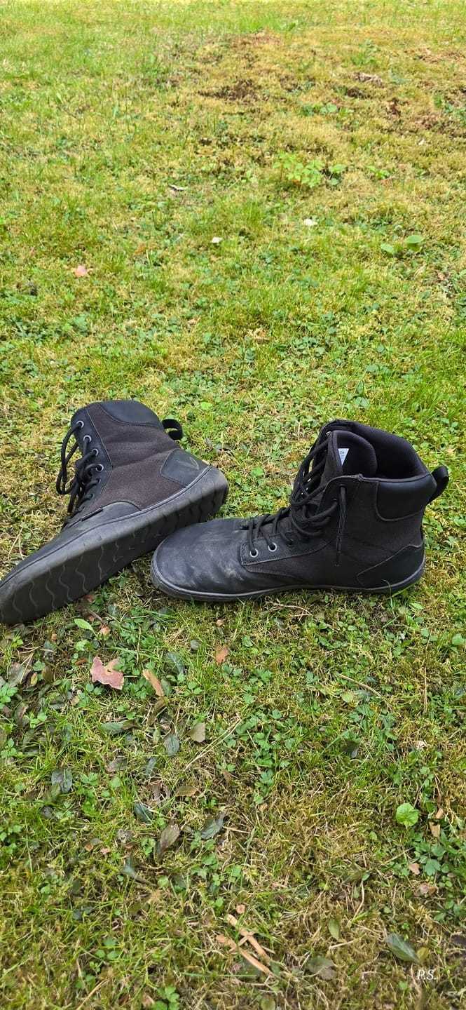 Customer photo review of Vaistoa Hurmos | Casual Barefoot Boots