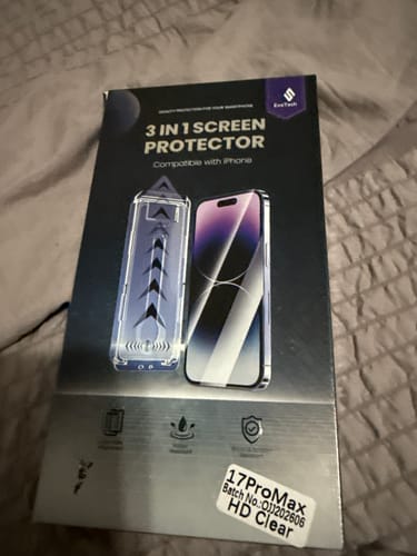 Customer photo review of Protector de pantalla 3 en 1 - iPhone