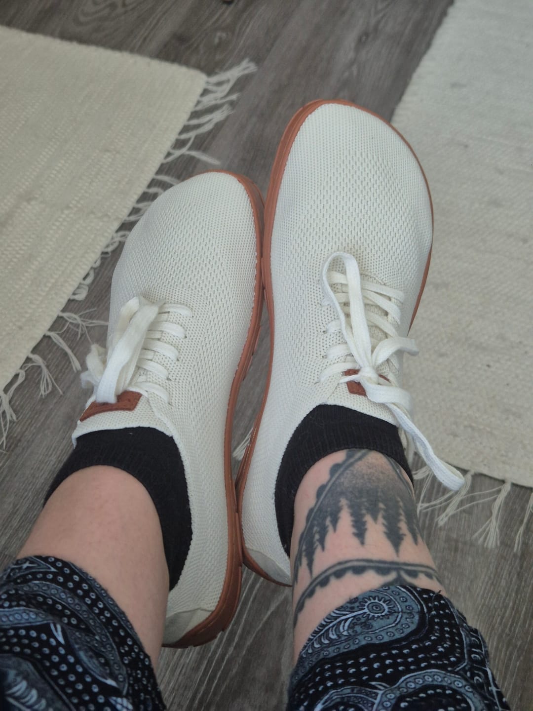 Customer photo review of Vaistoa Iloa | Knitted Barefoot Sneakers
