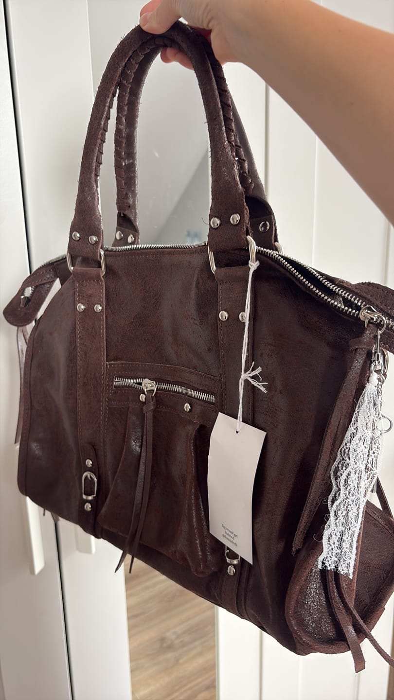 Customer photo review of It girl bag Espresso martini silver