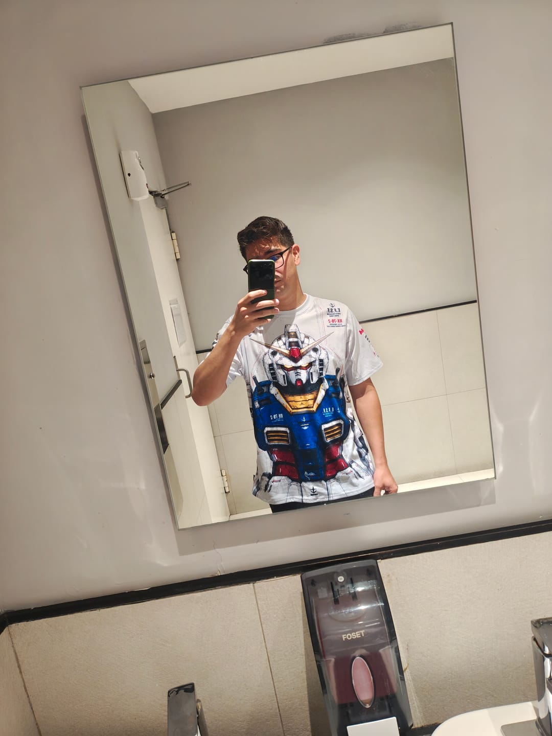 Customer photo review of RX-78-2 ICON EDITION