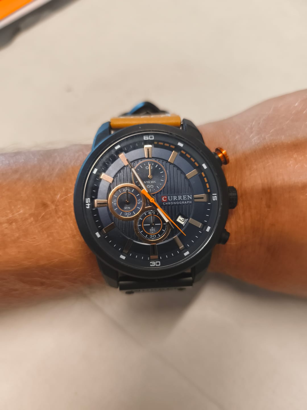 Customer photo review of Curren Istanbul® orologio uomo pelle