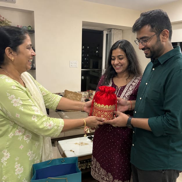 Customer photo review of Laxmi Potli