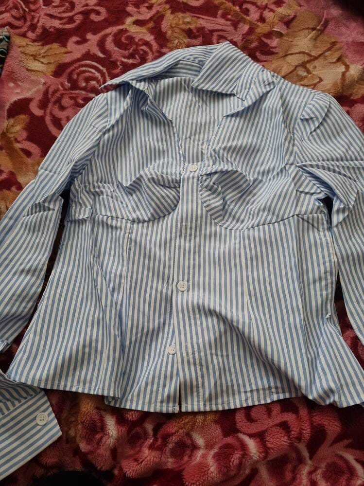Customer photo review of Ninonine "Lucille" | Ruched Striped Tailored Shirt