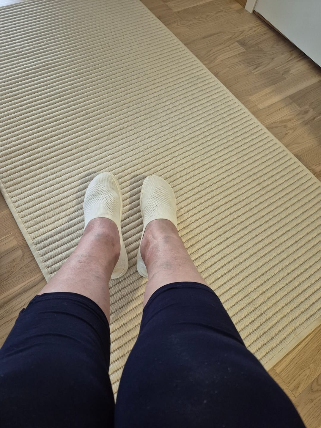 Customer photo review of Vaistoa Lempeä 3 | Knitted Barefoot Slip-ons