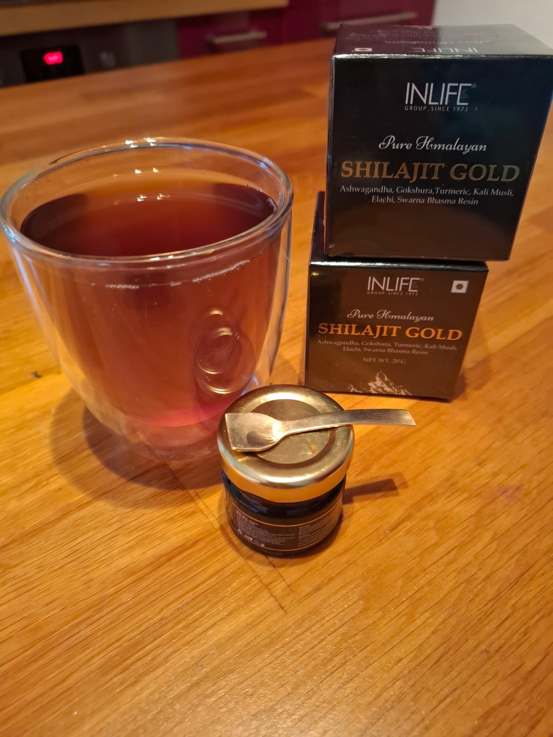 Customer photo review of Inlife | Pure Himalaya Shilajit met Bashma – Goud, Energie & Celherstel