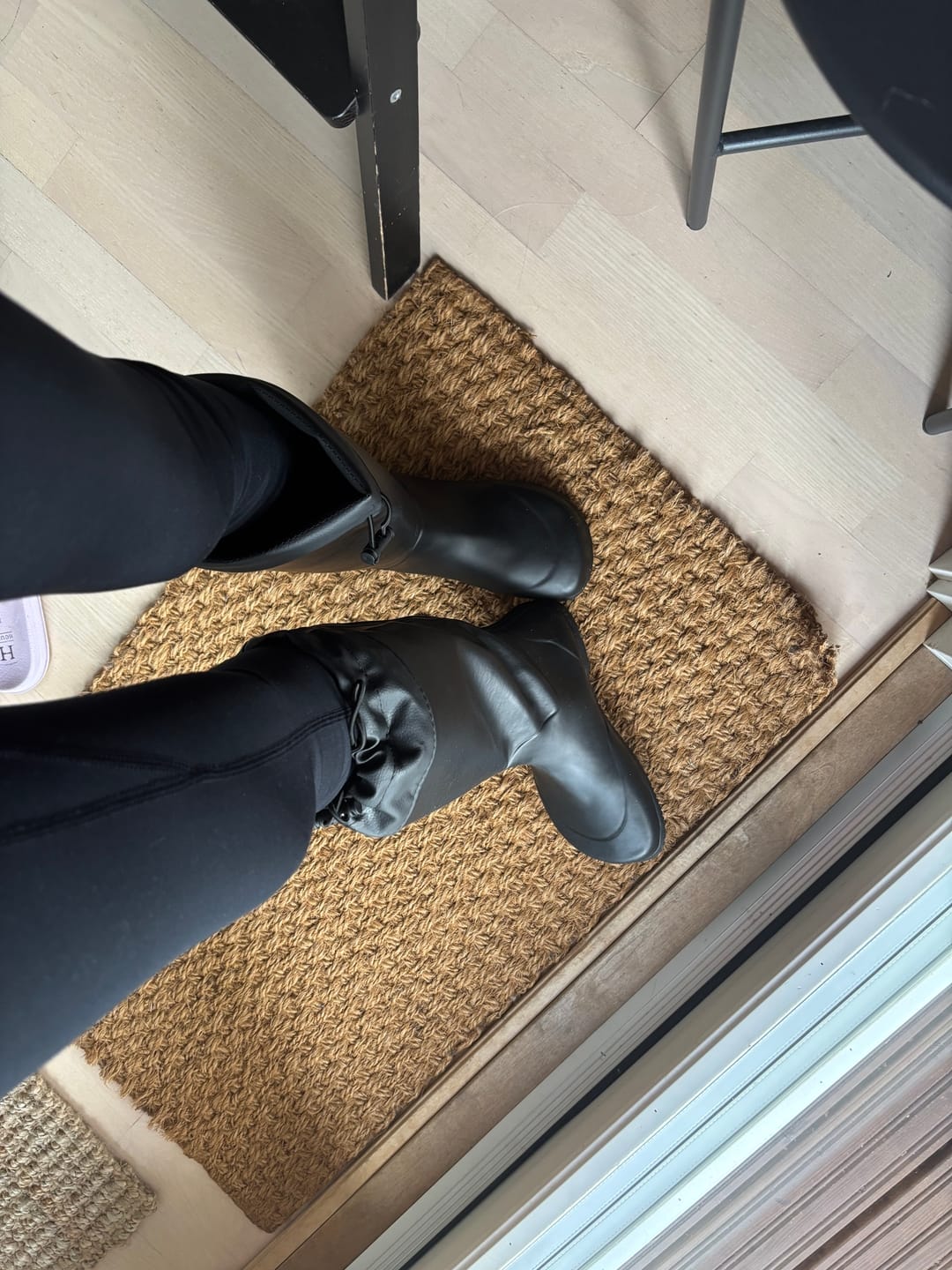 Customer photo review of Vaistoa Katve 2 | Rubber Barefoot Rain Boots