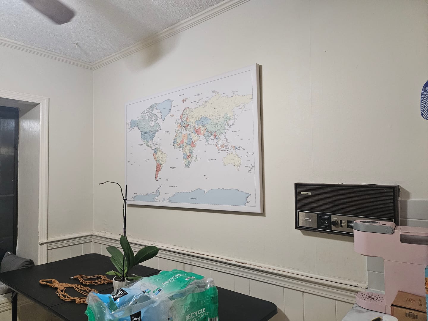 Customer photo review of Smart World Map Bundle - Safari