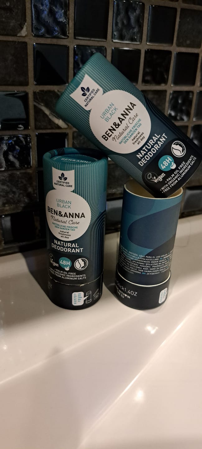 Customer photo review of DEO PAPERTUBE – URBAN BLACK
