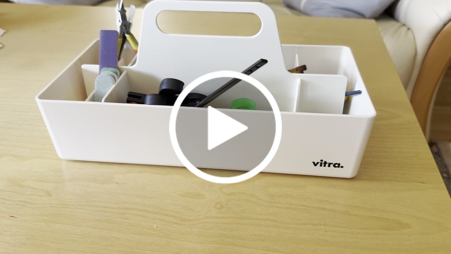 Customer video review of Vitra Toolbox RE