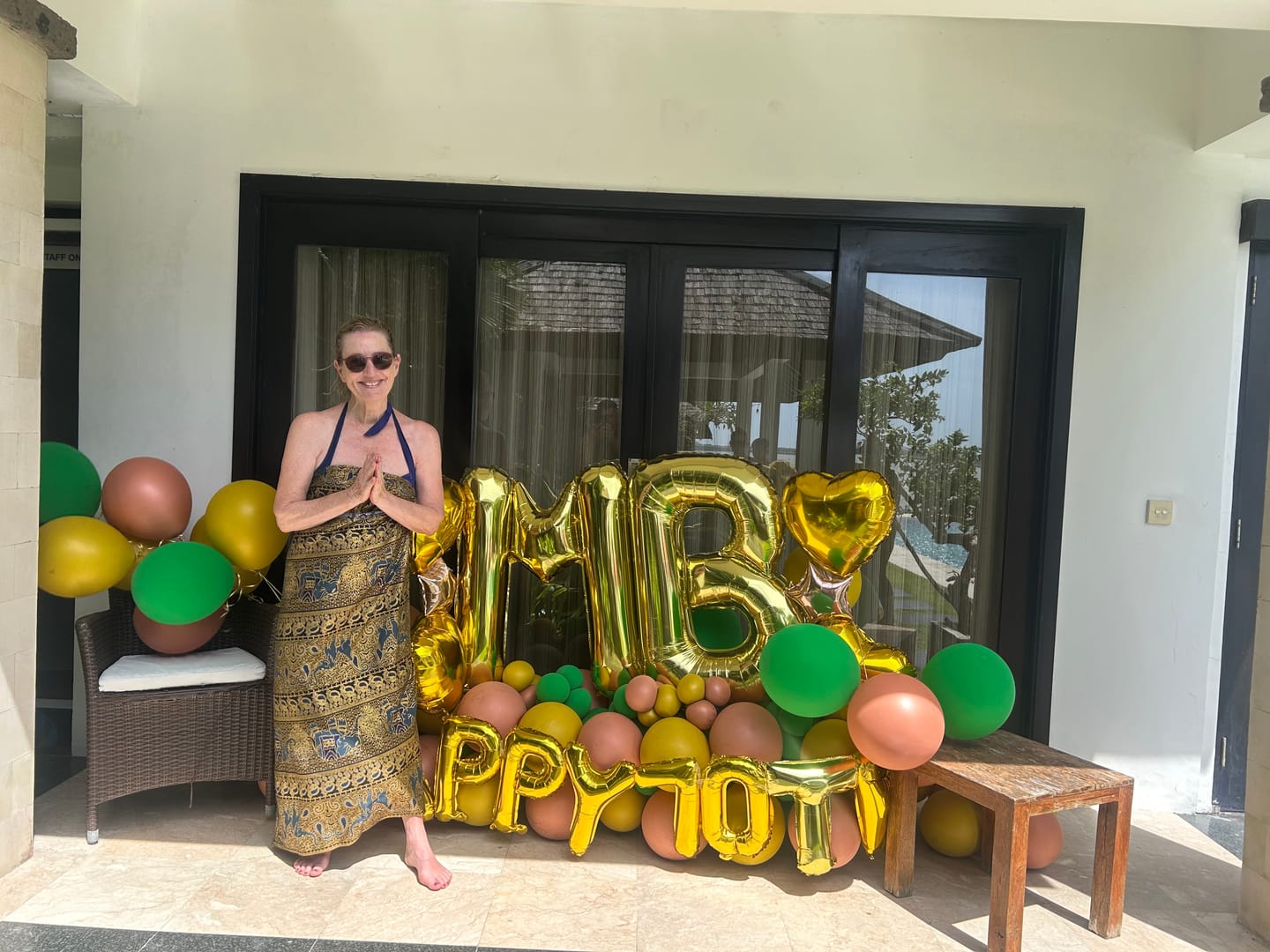 Customer photo review of 🎈 Pool Balloon Decoration Setup