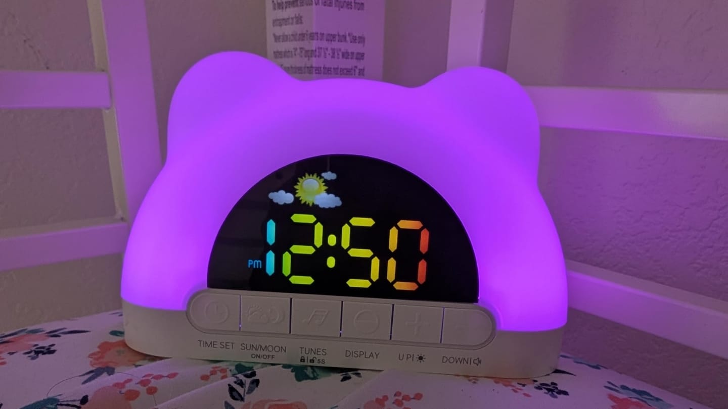 Customer photo review of SleepBuddy – Kinderwecker mit Schlaftrainer & Nachtlicht