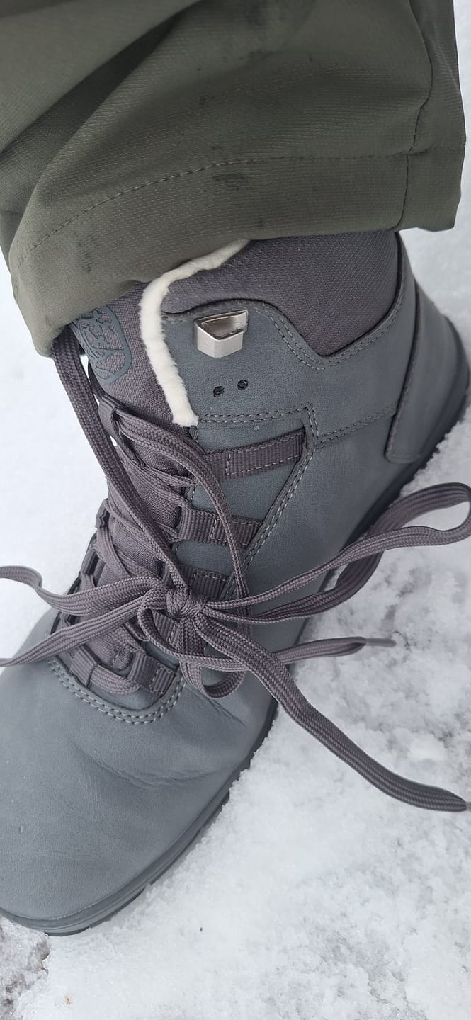 Customer photo review of Vaistoa Uoma 3 | Winter Barefoot Trekking Boots