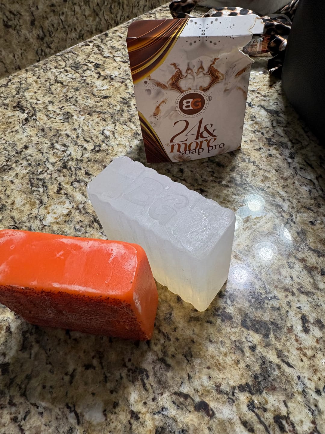 Customer photo review of XXL 24 & More PRO Soap