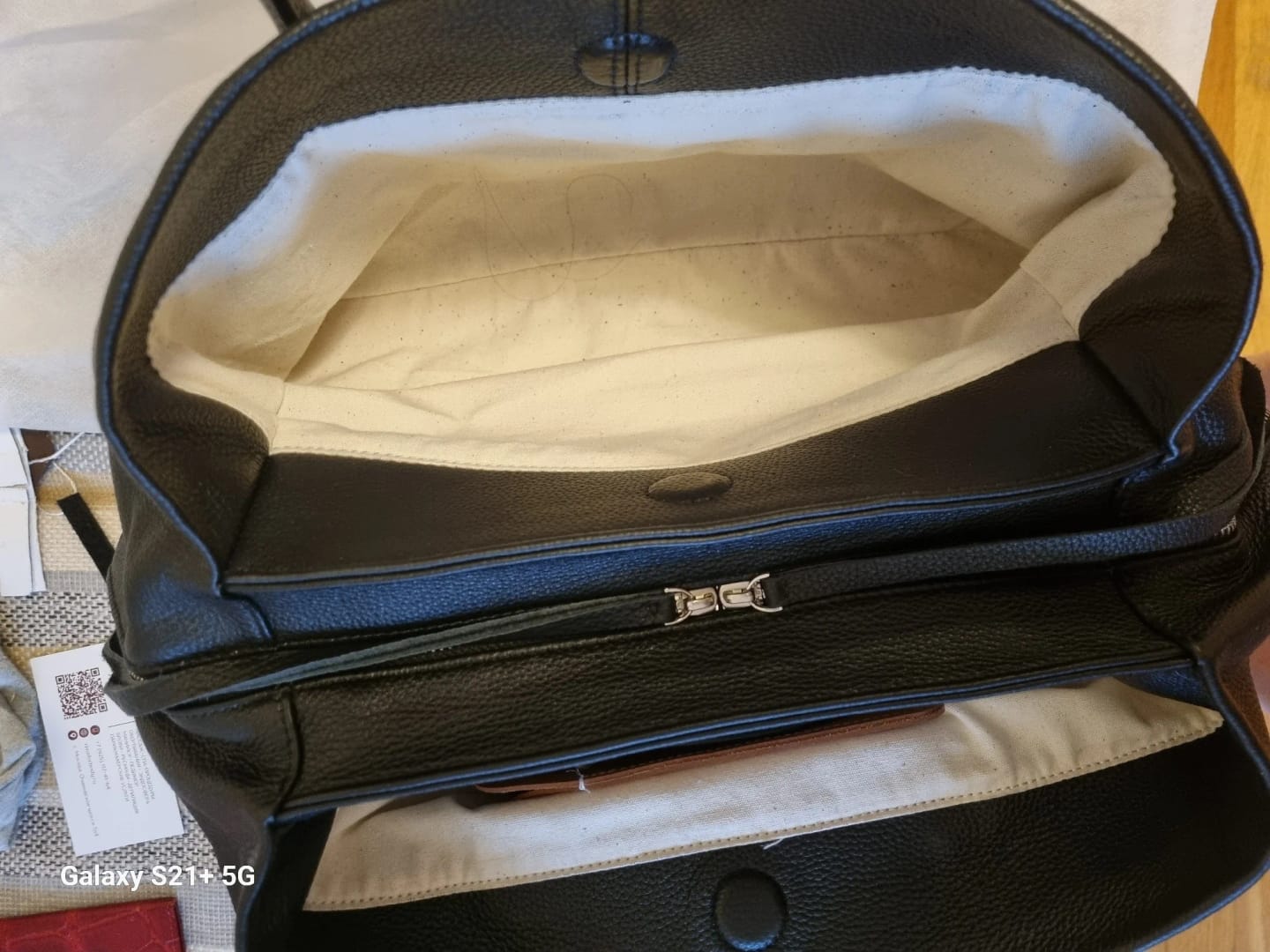 Customer photo review of Miriam Multi-Compartment Shoulder Tote Bag