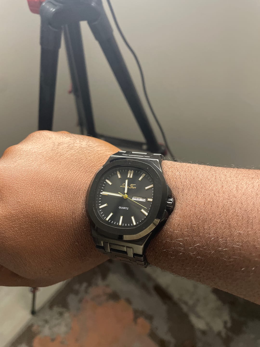 Customer photo review of Lucky Fours® Brone
