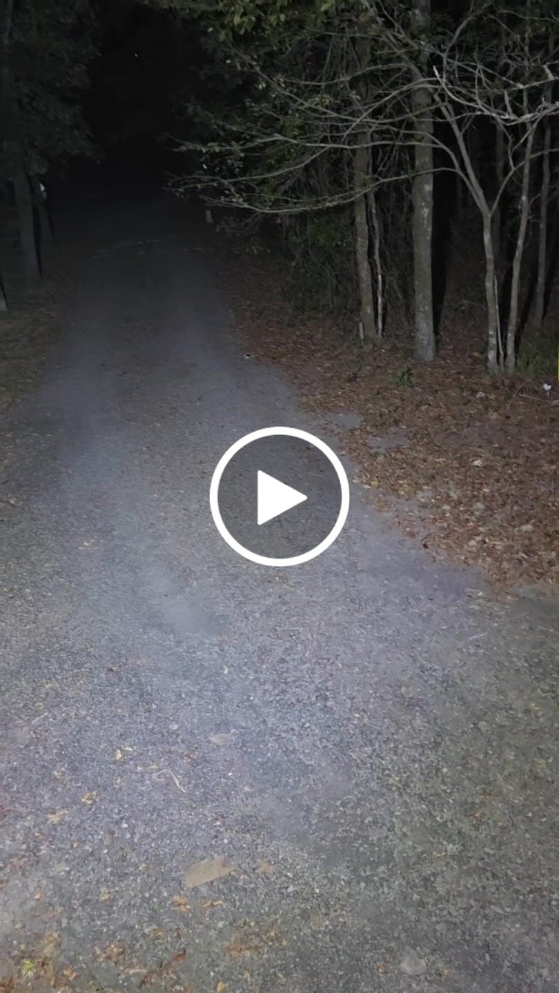 Customer video review of 300W 400W Solar LED Flood Lights Outdoor Waterproof