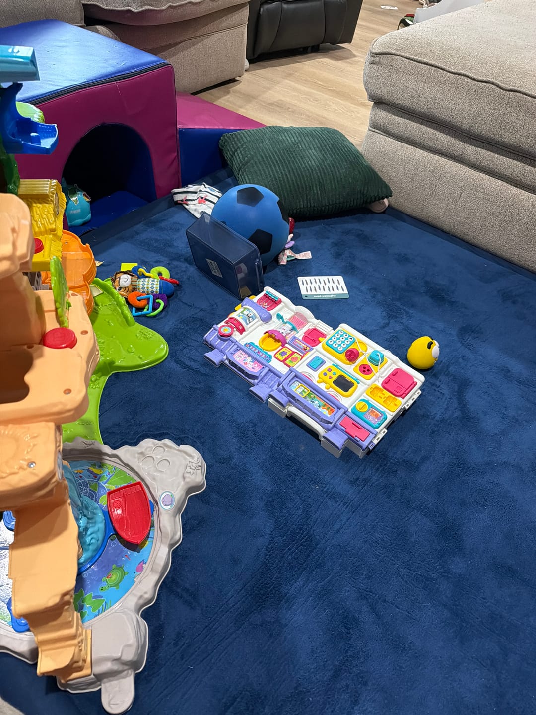 Customer photo review of Relax Mat - 1.4" Thick Soft Foam Play Mat