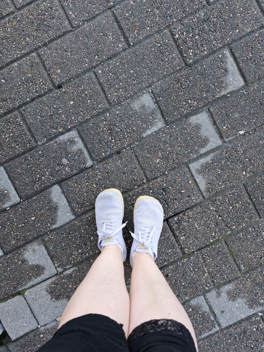 Customer photo review of Vaistoa Iloa | Knitted Barefoot Sneakers