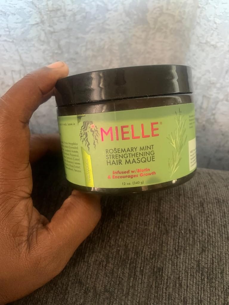 Customer photo review of Mielle, Strengthening Hair Masque, Rosemary Mint, 12 oz (340 g)