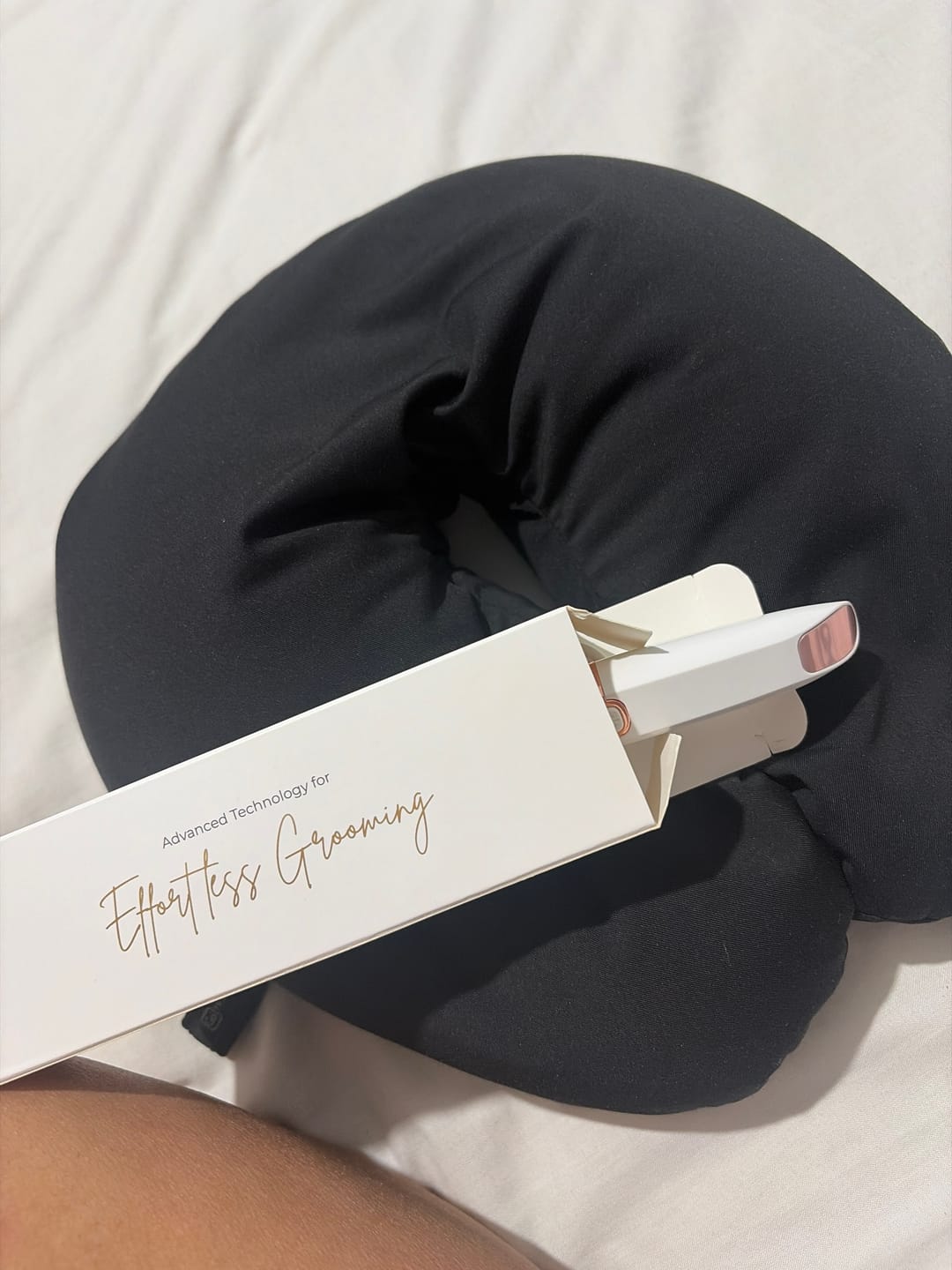 Customer photo review of OroSkin 2-in-1 Eyebrow & Facial Trimmer