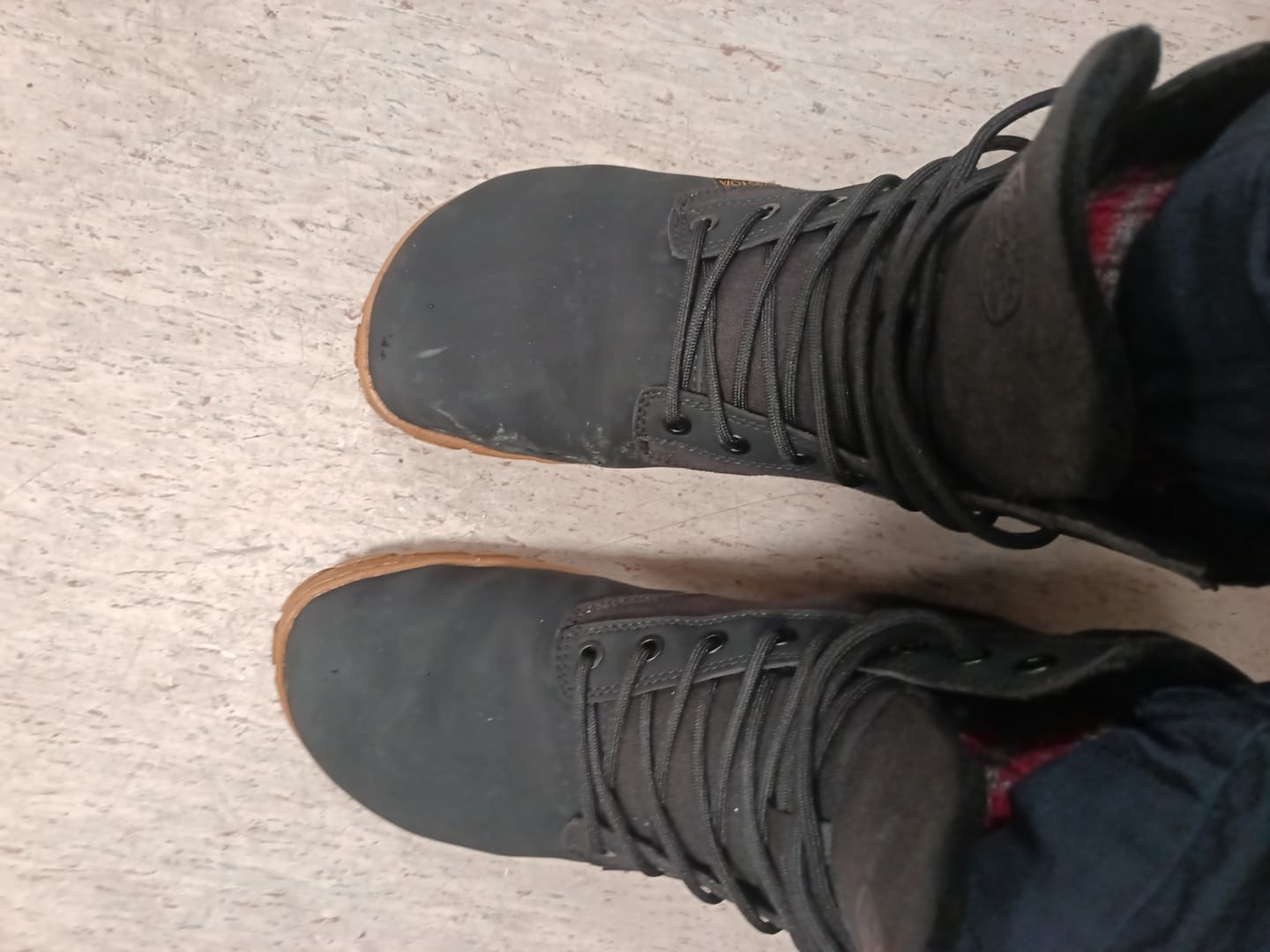 Customer photo review of Vaistoa Hurmos 2 | Casual Winter Barefoot Boots