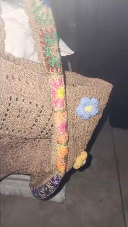 Customer photo review of Bolso artesanal crochet