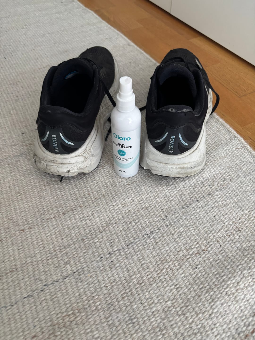 Customer photo review of Oloro BioAktiv Sko Luktfjerner
