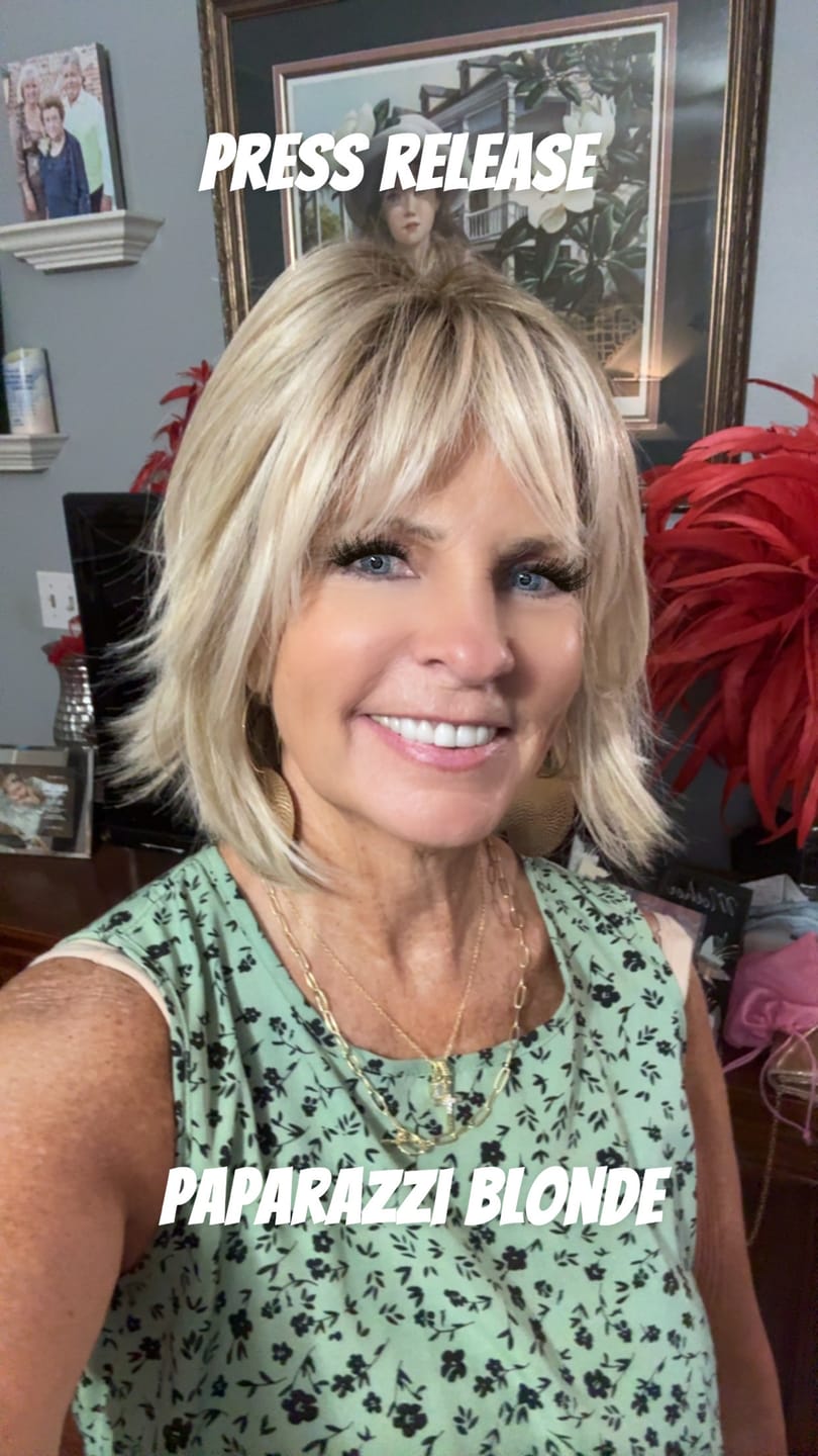 Customer photo review of PRESS RELEASE - Paparazzi Blonde
