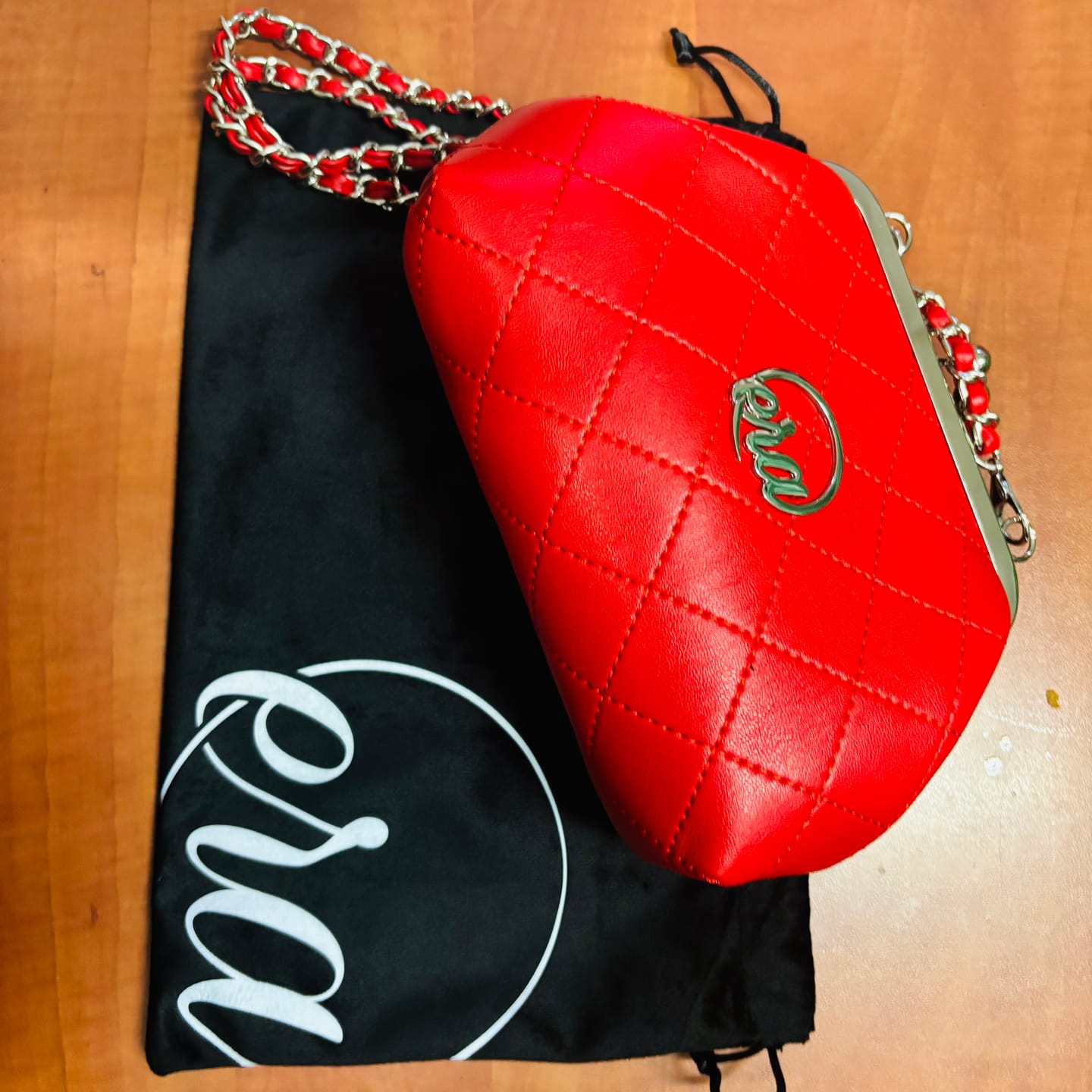 Customer photo review of ERA Mini Kisslock Chain Bag – Red