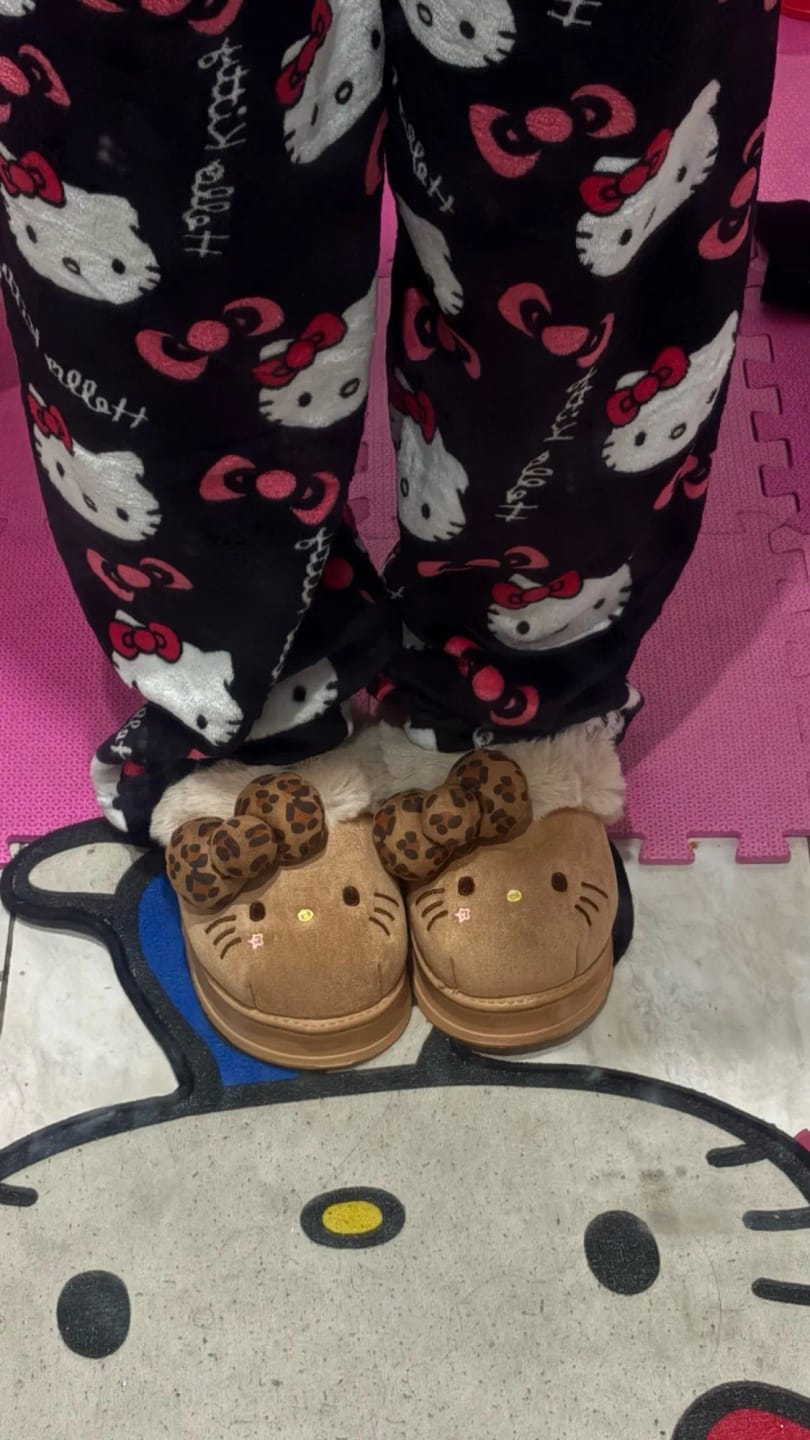 Customer photo review of Kitty Dream Pants