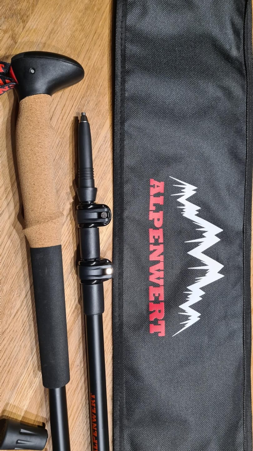 Customer photo review of Teleskop Wanderstöcke