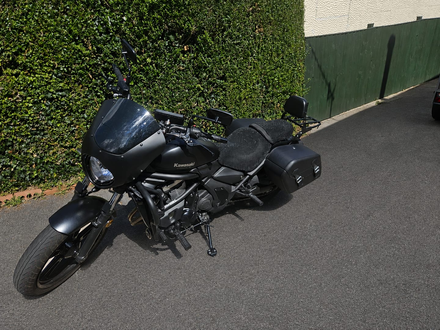Customer photo review of 42L - Baldur Extra Large Kawasaki Vulcan S VN650 Leather Wrapped Motorcycle Hard Saddlebags