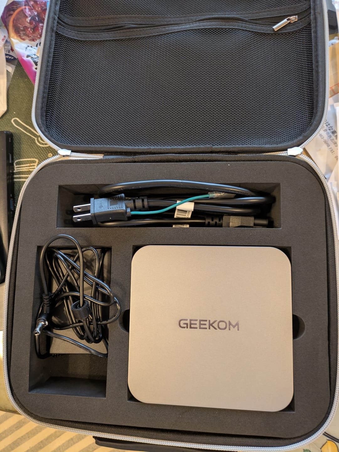 Customer photo review of GEEKOM AI PC GT13 MAX ミニPC インテル® CORE™ Ultra9-185H