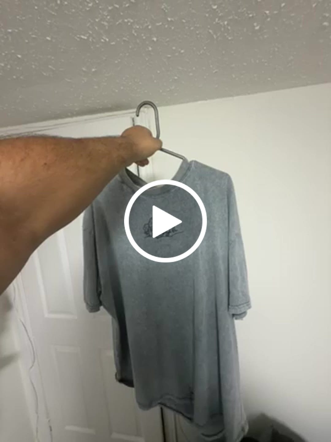 Customer video review of FREEDOM ABOVE ALL 2-SIDED OVERSIZE VINTAGE TEE